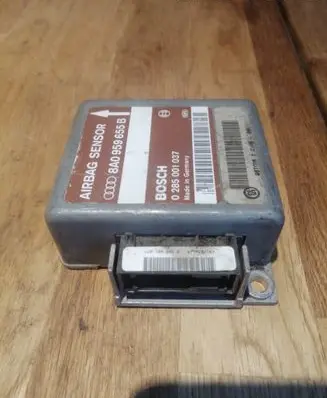 Audi A6 S6 C4 4A Airbag control unit/module 8A0959655B