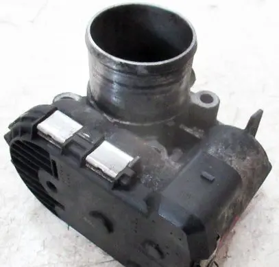 Renault Espace IV Throttle valve 8200330812