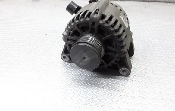 Ford Fiesta Generator/alternator 2S6TAA