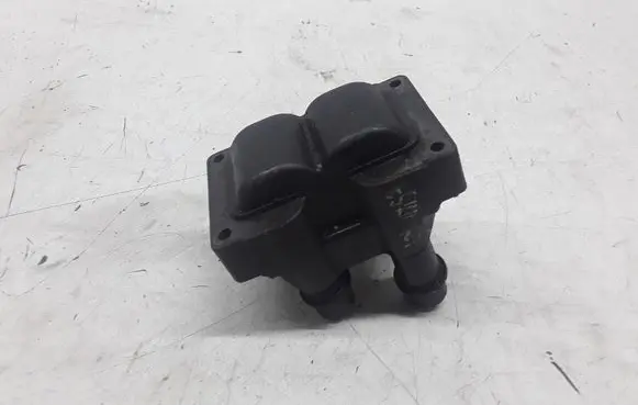 Ford Escort High voltage ignition coil 928F12024BE