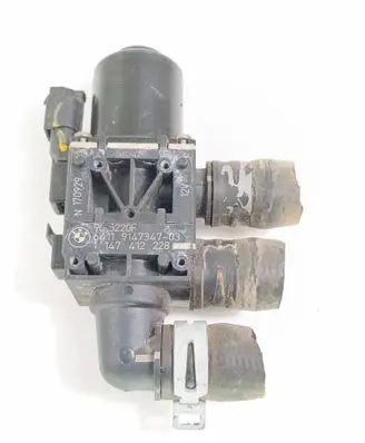 BMW 5 G30 G31 G38 Coolant heater control valve 9147347 64119147347