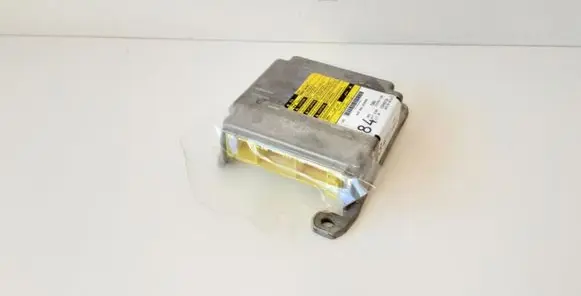 Toyota Avensis T250 Airbag control unit/module 215767102 8917005121