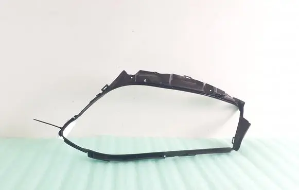 Mercedes-Benz A W176 Headlight part A1768260058