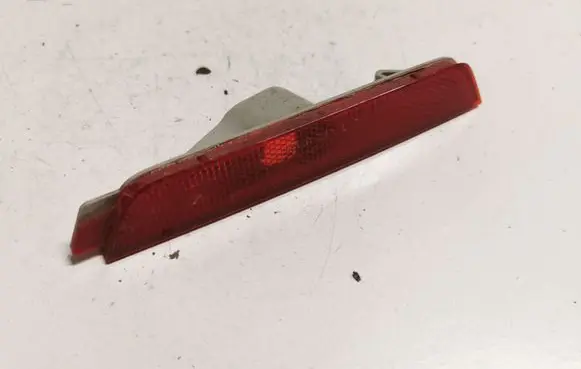 Ford Mustang V Front reflector 