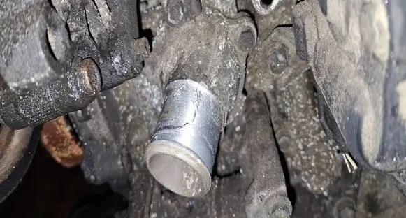 Toyota Avensis T250 Engine coolant pipe/hose 