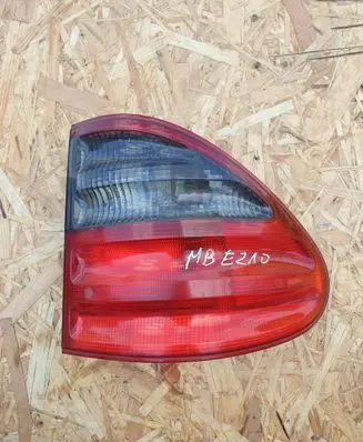 Mercedes-Benz E W210 Rear/tail lights A2108206864