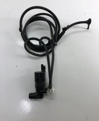 Citroen DS5 Windscreen/windshield washer pump 9643447980