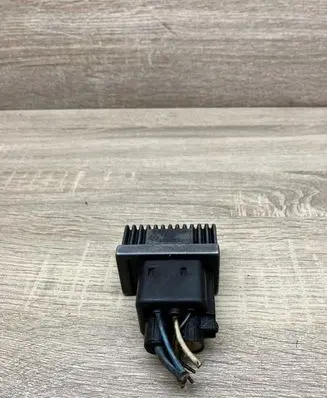 Suzuki Grand Vitara II Glow plug pre-heat relay 7700115078