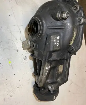 BMW X5 E70 Front differential 7552533