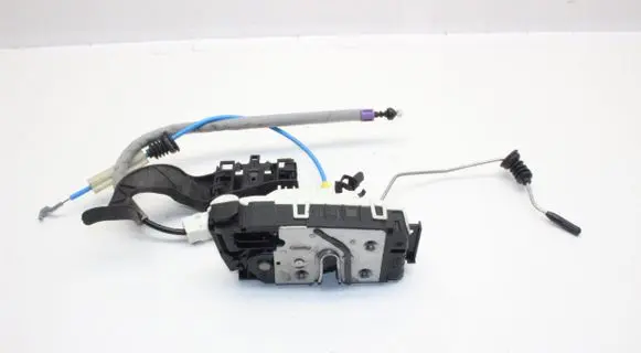 Mercedes-Benz B W246 W242 Coupe door lock (next to the handle) A1667200735
