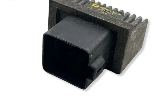 Renault Laguna II Glow plug pre-heat relay 7700115078