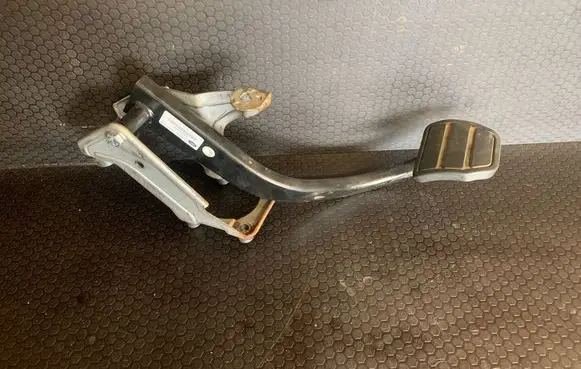Land Rover Range Rover Sport L320 Brake pedal TFX10042 SKB500031 060118153951
