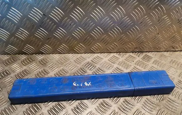 BMW X3 E83 Tool box 1095457