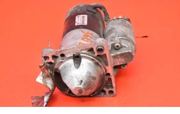 Opel Astra J Starter motor 55352882
