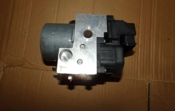 Peugeot 406 ABS Pump 0273004270