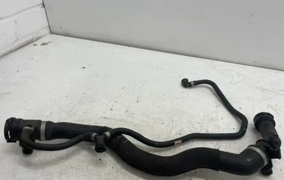 BMW 1 F20 F21 Engine coolant pipe/hose 8602027