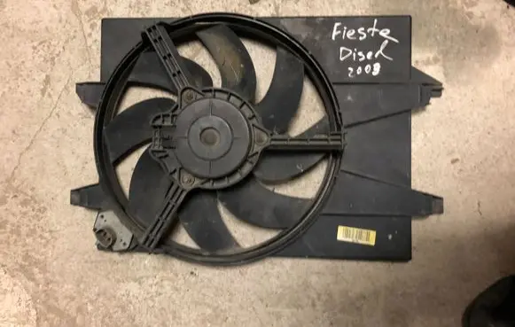 Ford Fiesta Radiator cooling fan shroud C9G4A