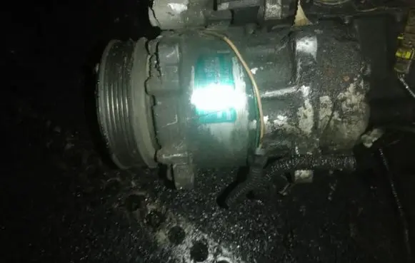 Citroen Xsara Picasso Air conditioning (A/C) compressor (pump) 325543404