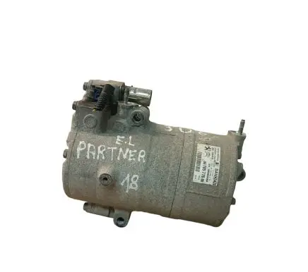Peugeot Partner Air conditioning (A/C) compressor (pump) 9678577680