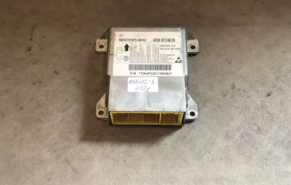 Mercedes-Benz C W204 Airbag control unit/module A2048706826