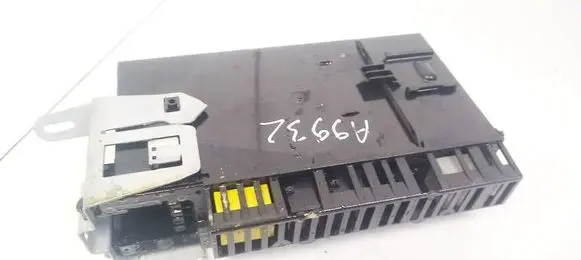 Mercedes-Benz CLS C219 Fuse box set 2115456701 5DK00804746