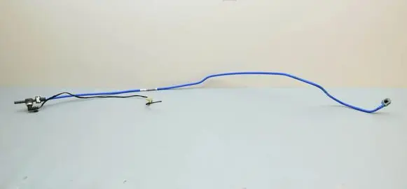 BMW X1 U11 Fuel line pipe 8742446