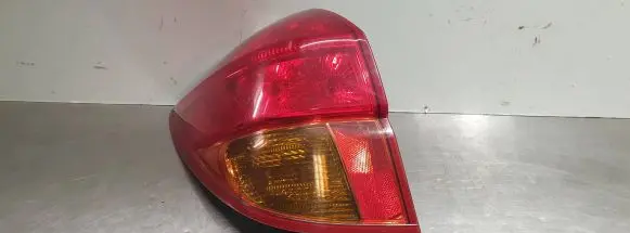 Subaru Outback Rear/tail lights 22020792