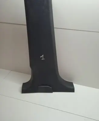 Volkswagen Touran II (B) pillar trim (bottom) TOURAN2011M
