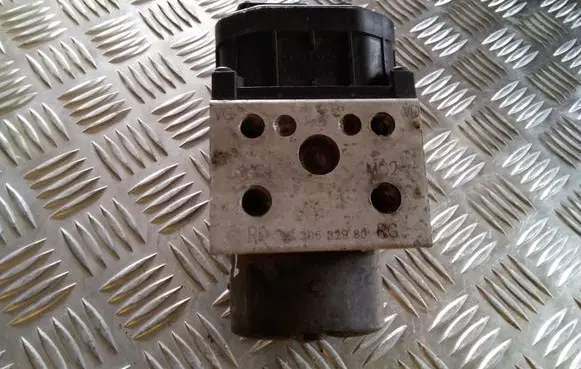 Peugeot 406 ABS Pump 0265216543 9630532980 0273004270
