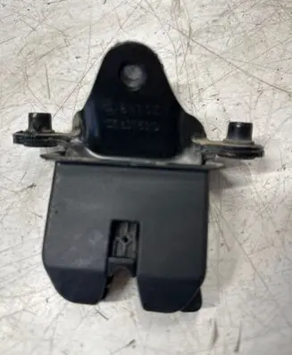 Skoda Octavia Mk2 (1Z) Tailgate/trunk/boot lock/catch/latch 1Z5827501D