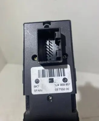 Volkswagen Golf IV Electric window control switch 1J4959857 03755000