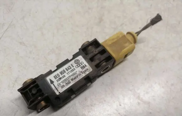Audi A4 S4 B6 8E 8H Airbag deployment crash/impact sensor 8E0959643E 200146 20014617120