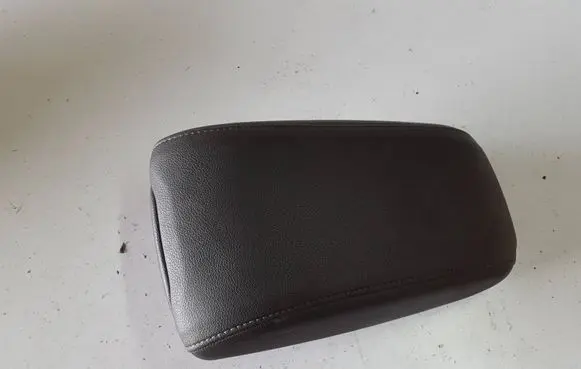 Opel Astra K Armrest 