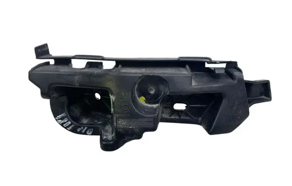 Skoda Superb B8 (3V) Rear bumper mounting bracket 3V9807394A
