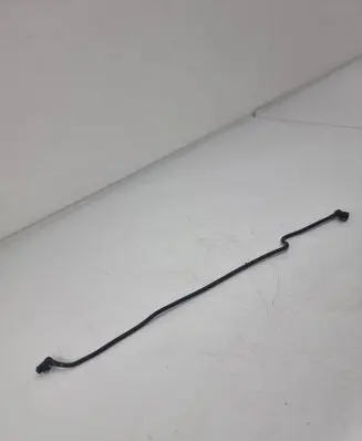 Land Rover Discovery 5 Engine coolant pipe/hose CPLA8276CC