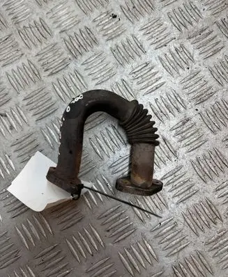 Volkswagen Polo V 6R EGR valve line/pipe/hose 