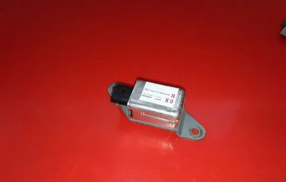 Subaru Tribeca Airbag deployment crash/impact sensor 98235XA00A 1879001791