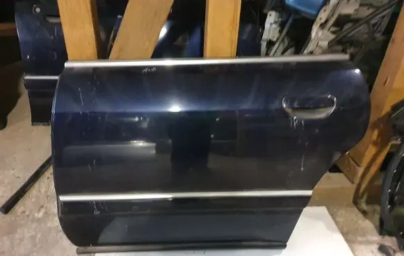 Audi A8 S8 D2 4D Rear door