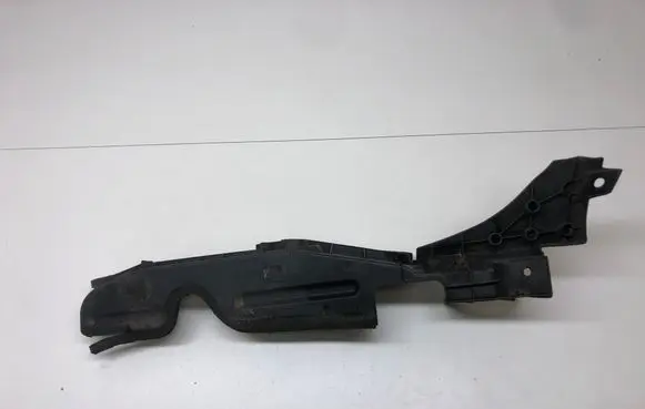 Intercooler air guide/duct channel