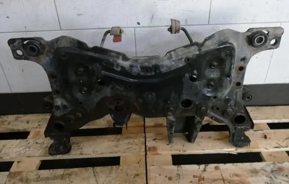 Ford C-MAX I Front subframe