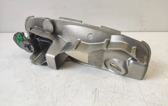 Front door exterior handle/bracket