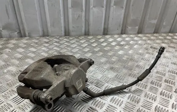 Mercedes-Benz C W205 Front brake caliper 50092B