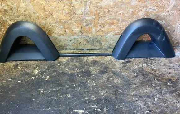 Nissan 350Z Convertible wind deflector 96817950 93154CE400