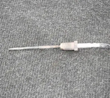 Nissan Qashqai Oil temperature sensor 