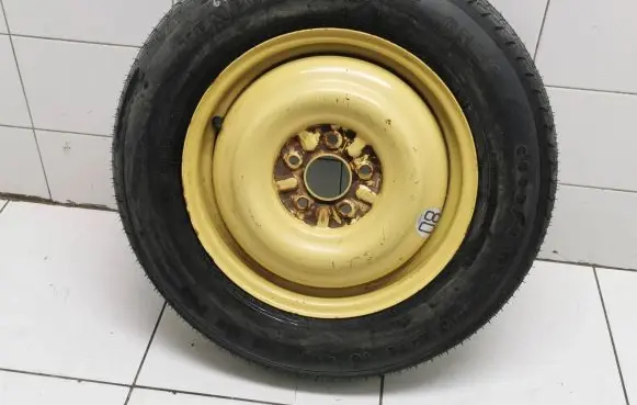 Hyundai Tucson JM R16 spare wheel Goodyear 5x115 T15590d16
