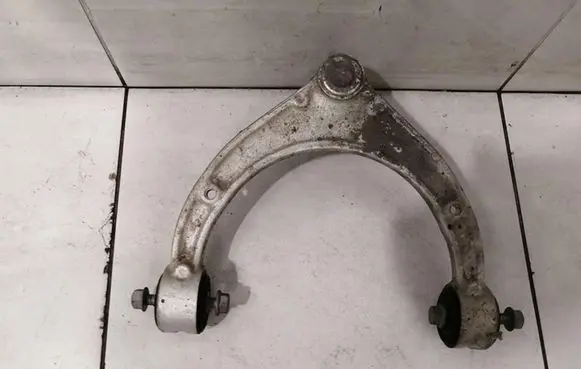 Porsche Panamera (970) Front lower control arm/wishbone 97034115101