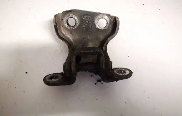 Ford Maverick Front door upper hinge