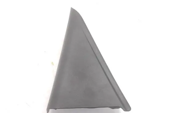 Hyundai Grandeur Rear door glass trim molding
