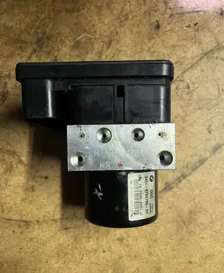 BMW 3 E90 E91 ABS Pump 34526784764 6784764 34516784763