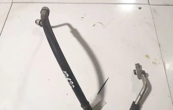 Power steering hose/pipe/line